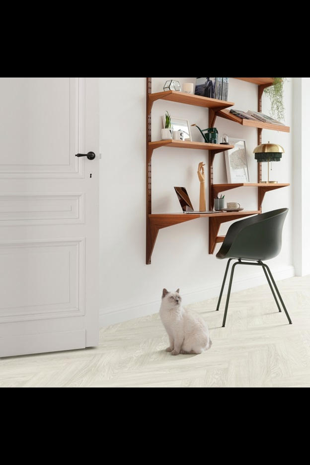 Замковая ПВХ плитка Laurel Oak 51104 (630*126*6 мм) — купить в Уссурийске