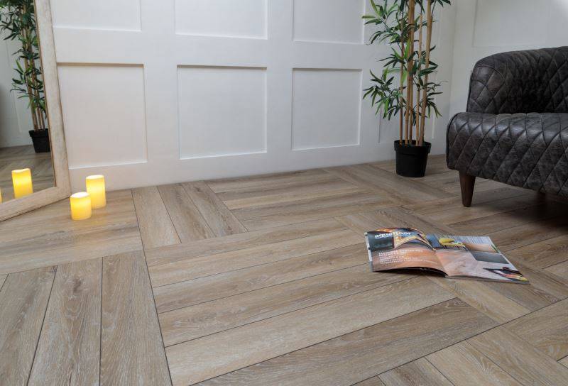 Замковая ПВХ плитка "Aquafloor" AF6018PQ (720*120*7 мм) — купить в Уссурийске